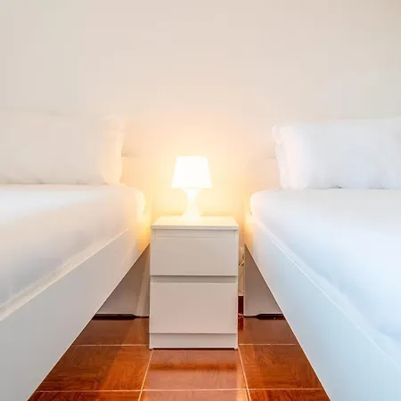 Apartment Guestready - Bright Flat Near Rio De Mouro Station *