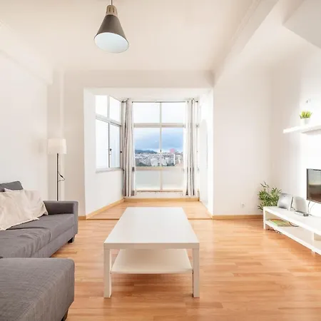 Apartment Guestready - Bright Flat Near Rio De Mouro Station