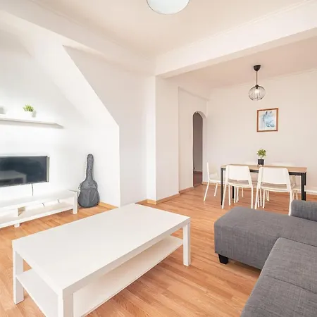 Guestready - Bright Flat Near Rio De Mouro Station Apartment *